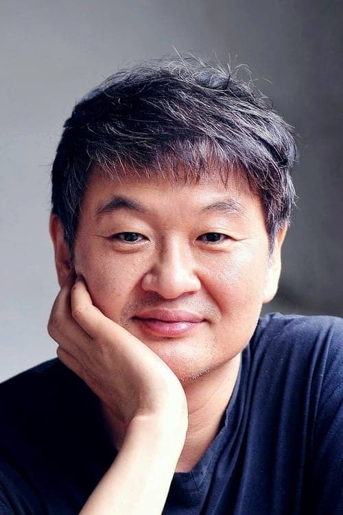 A portrait of Hur Jin-ho