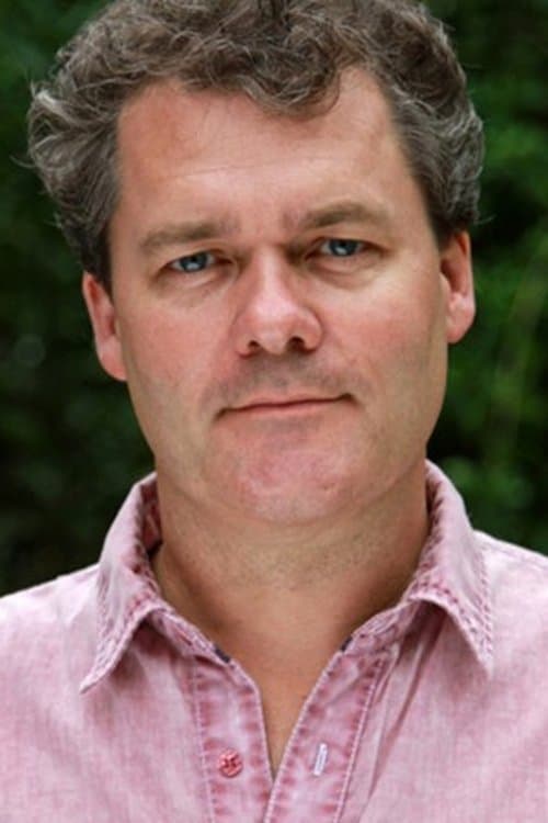 A portrait of Huw Cordey