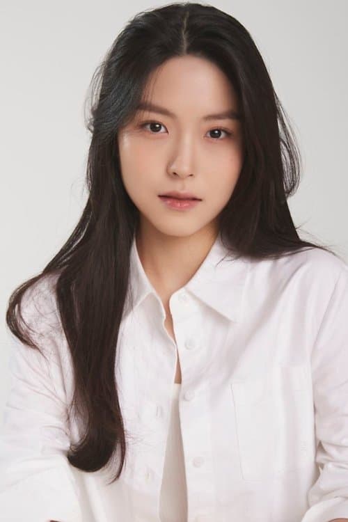 Hwang Ji-ah photo