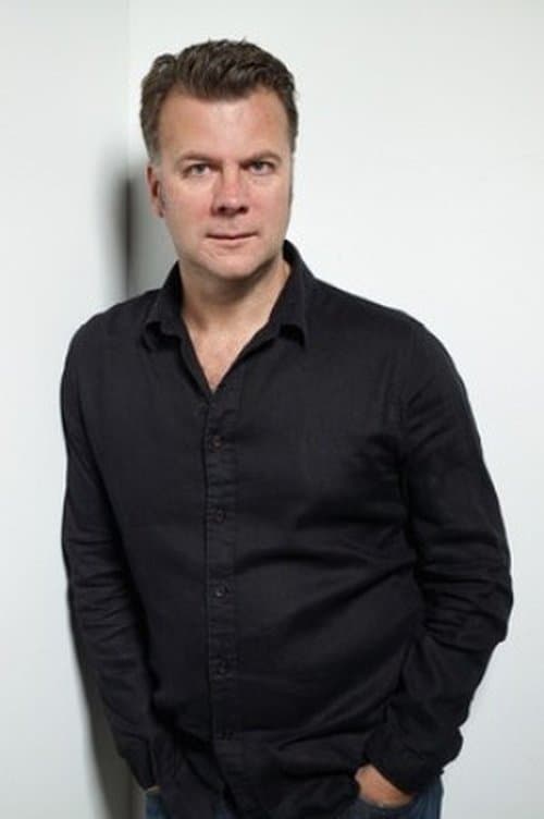 A portrait of Ian Fitzgibbon