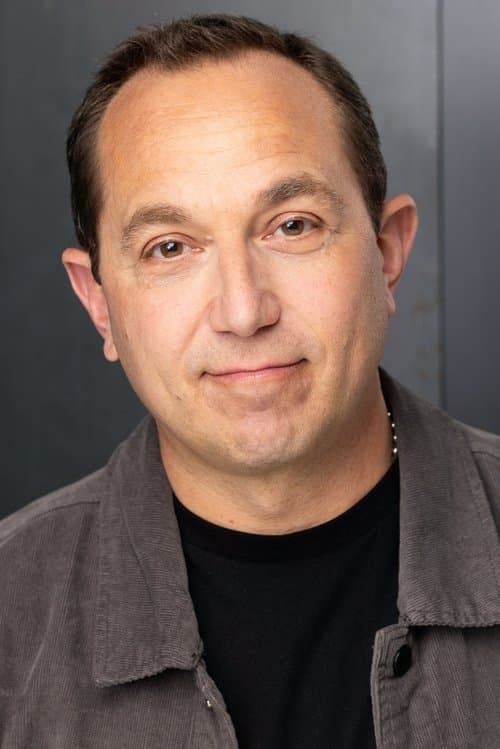 Ian Petrella photo