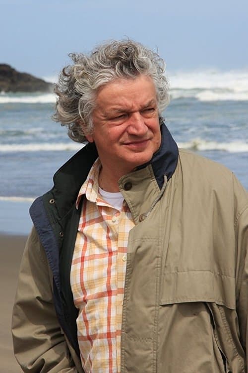 A portrait of Ian Sharp