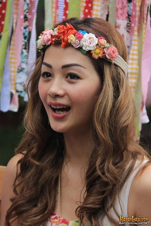 Indah Kalalo photo