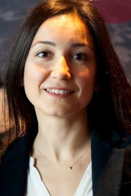 İpek Türktan photo