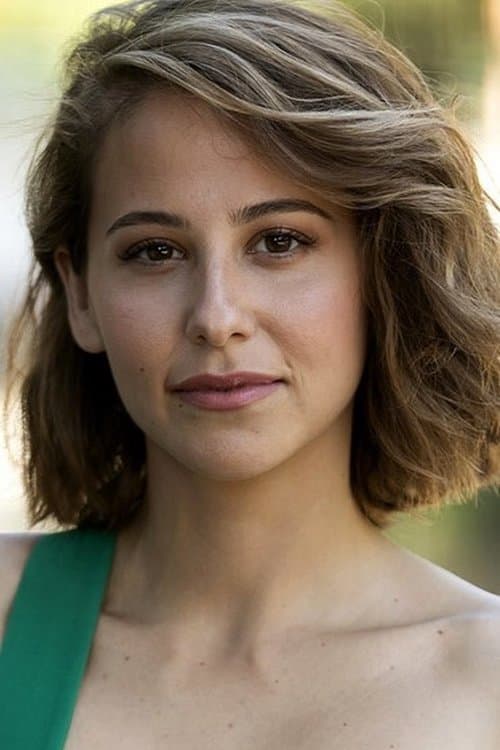 Irene Escolar photo