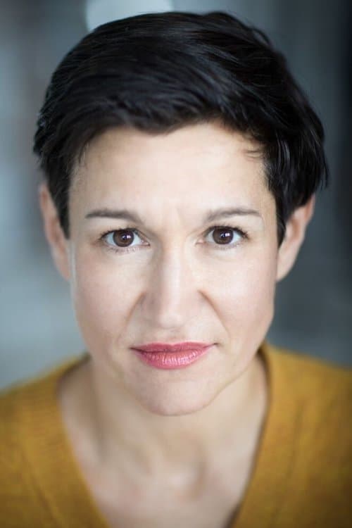 Iris Minich photo