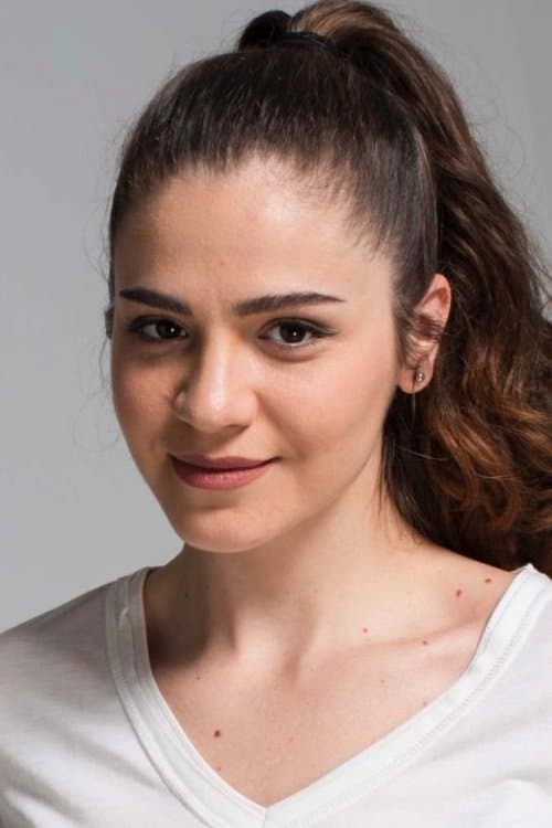 Irmak Örnek photo