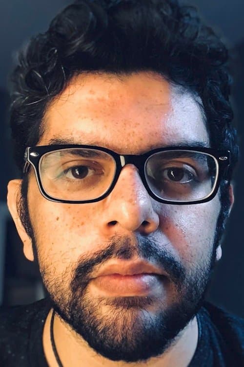 A portrait of Isaac Rodriguez