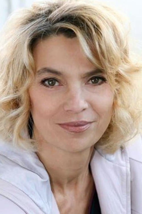 Isabelle Linnartz photo