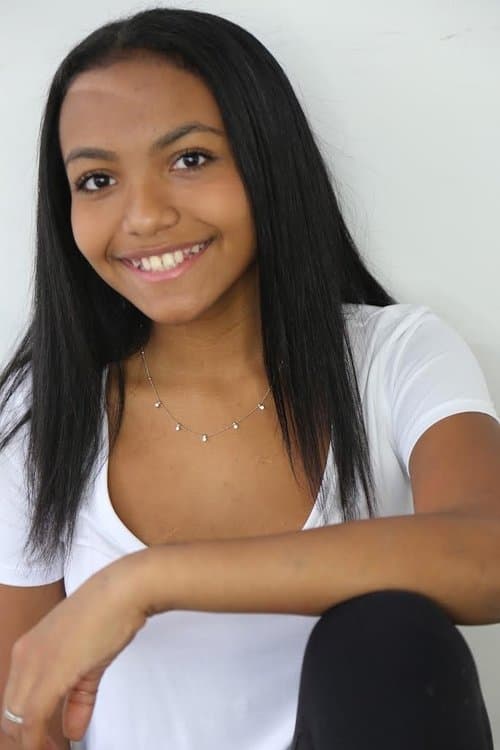 Isis Moore photo