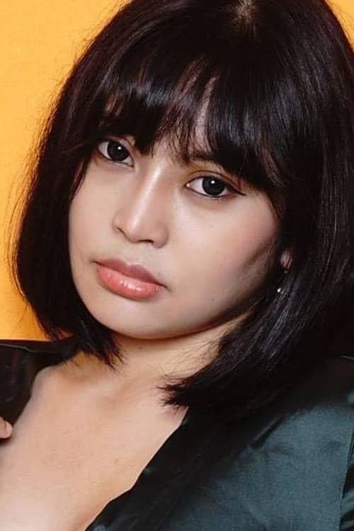 Izza Watanabe photo