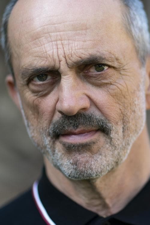 Jacek Koman photo