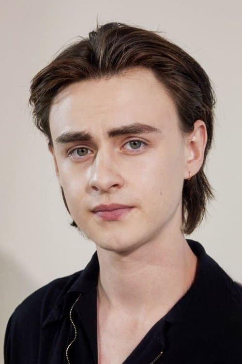 Jaeden Martell photo