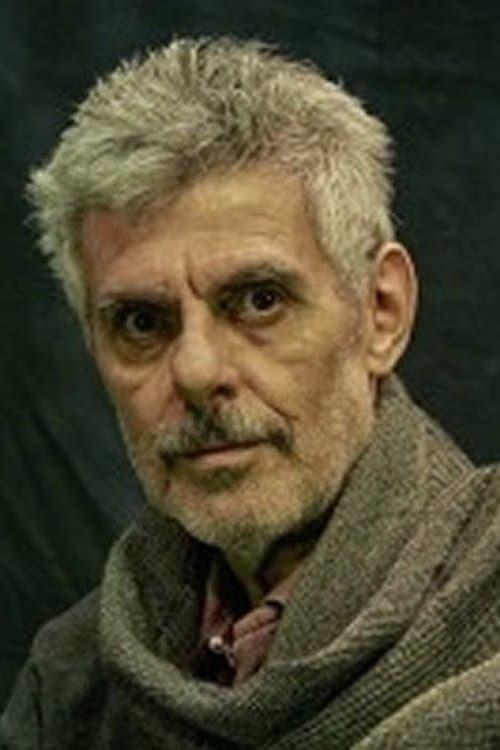 A portrait of Jair Correia