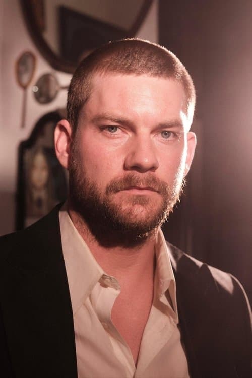 Jake Weary photo