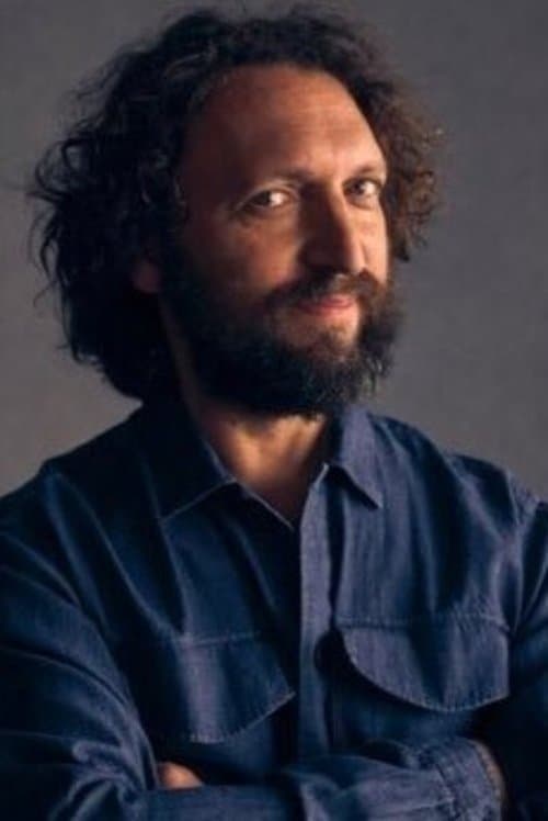 A portrait of Jamie Roberts