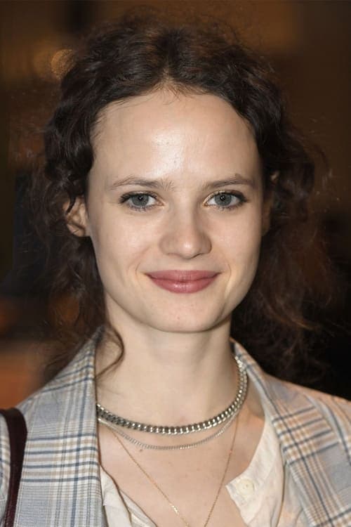 Jana McKinnon photo