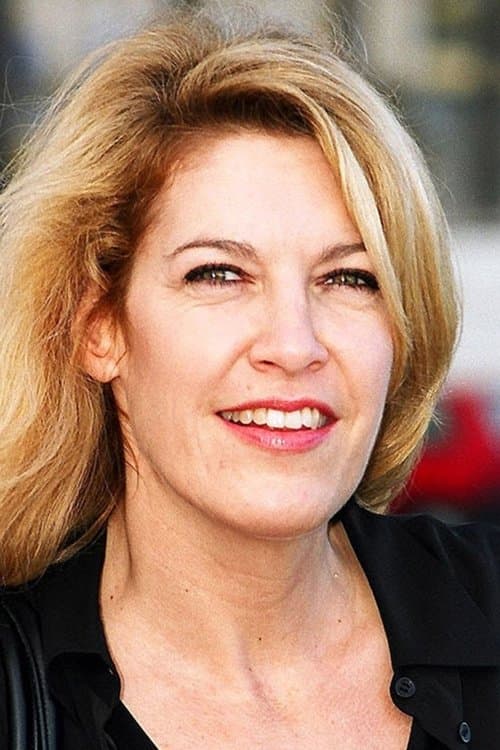 A portrait of Janeen Damian