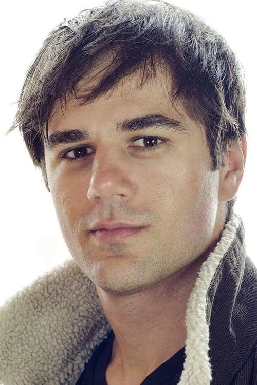 A portrait of Jared Cohn