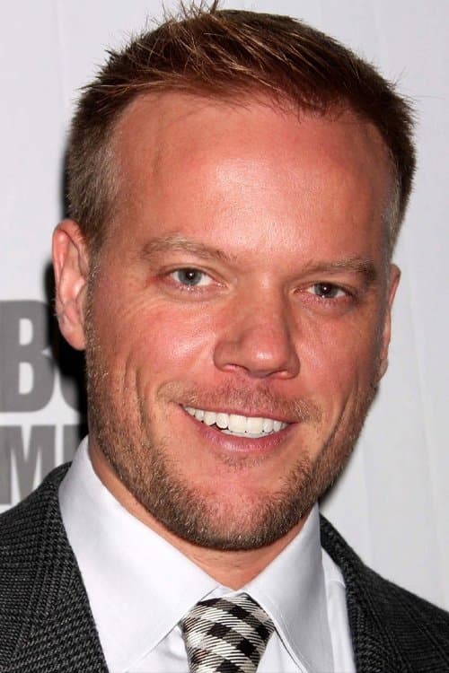 A portrait of Jason Moore