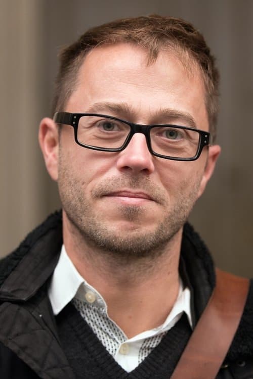 A portrait of Jean-Gabriel Périot