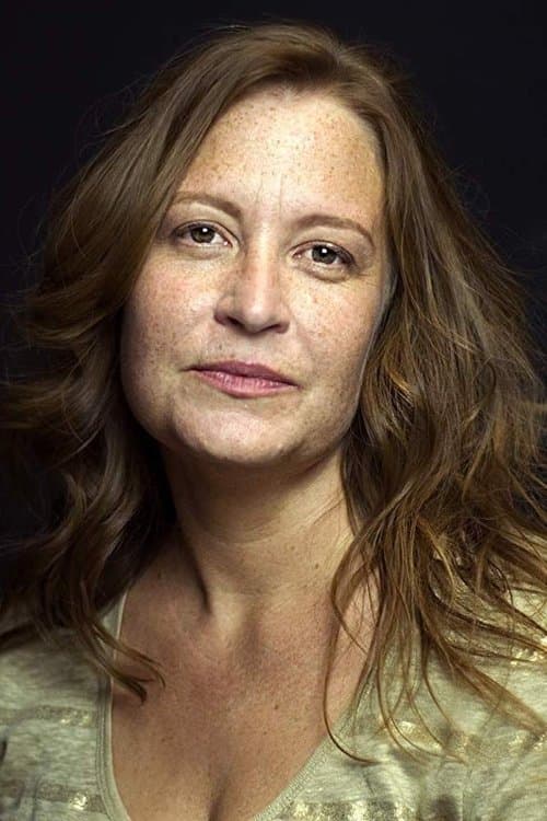 A portrait of Jen McGowan