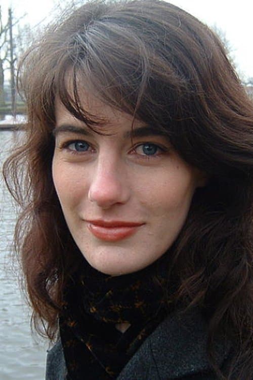 A portrait of Jennifer Perrott