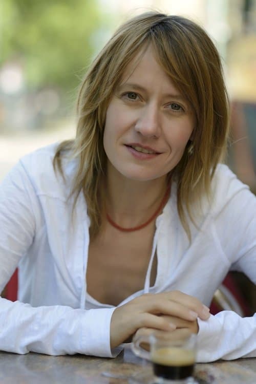 Jennipher Antoni photo