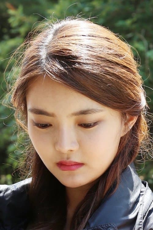 Jeong Yoo-jin photo