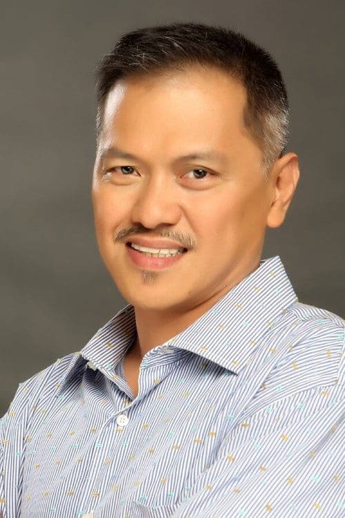 A portrait of Jerry Lopez Sineneng