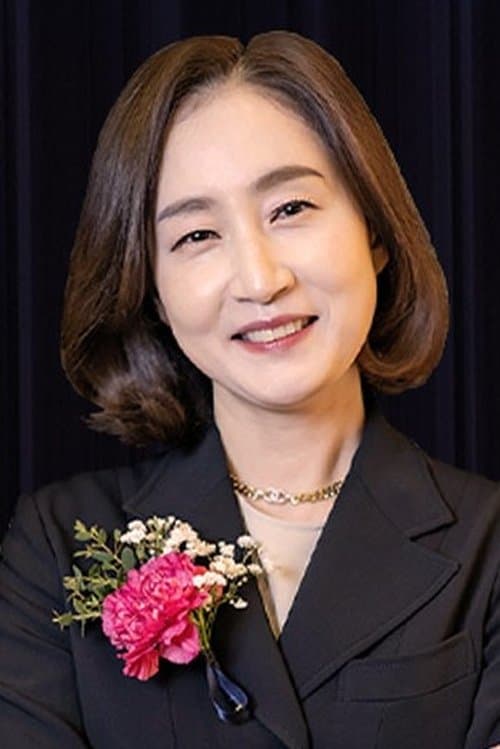 A portrait of Ji Hyun-sook