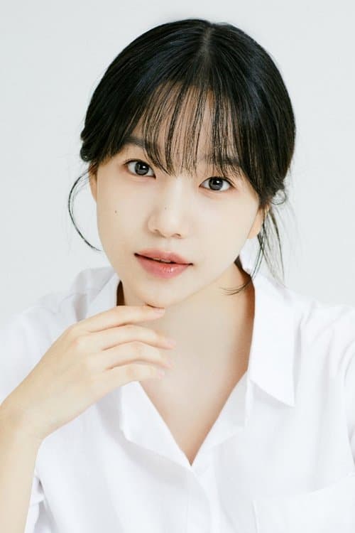 Jo Yu-ri photo