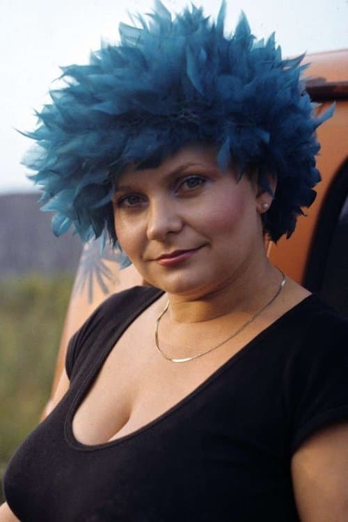 Joanna Bartel photo