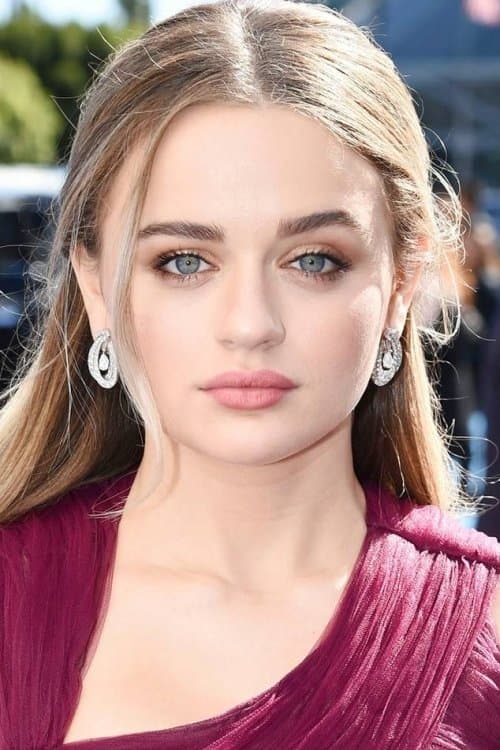 Joey King photo
