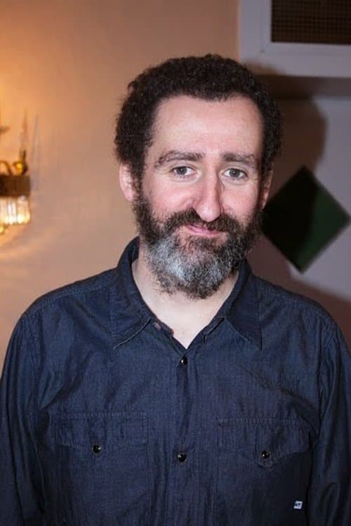 A portrait of Jon Garaño