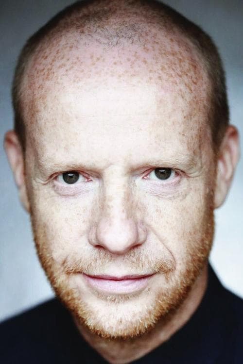 Jonathan Slinger photo
