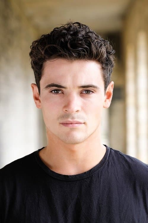Jonny Labey photo