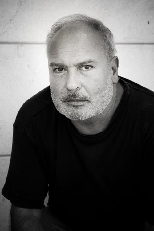 A portrait of Jorge Cramez