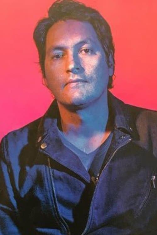 A portrait of Jorge Navas