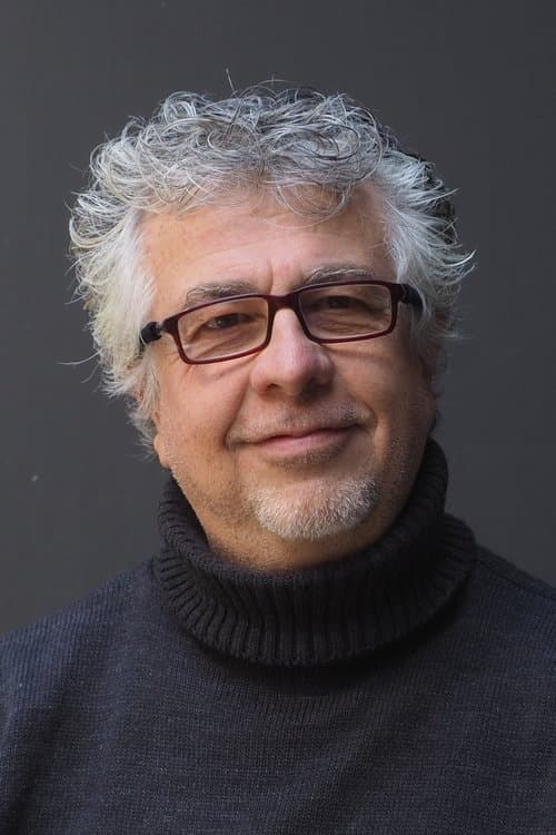 A portrait of Jorge Stamadianos