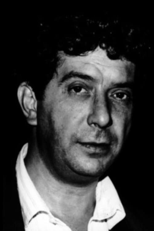 A portrait of José Álvaro Morais