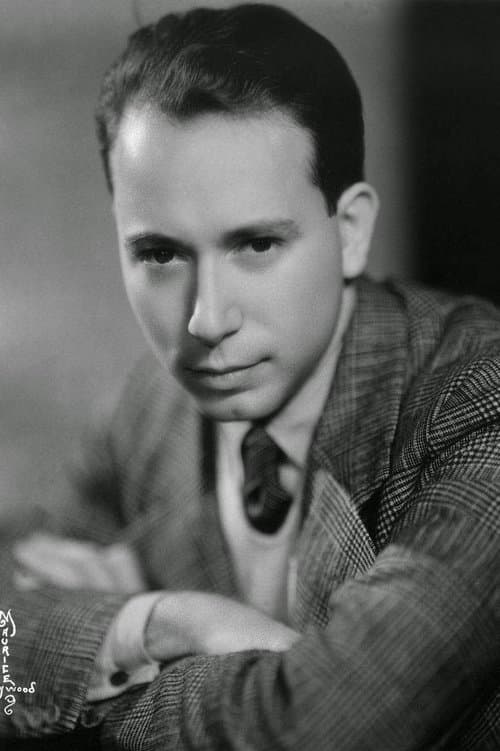 A portrait of José López Rubio