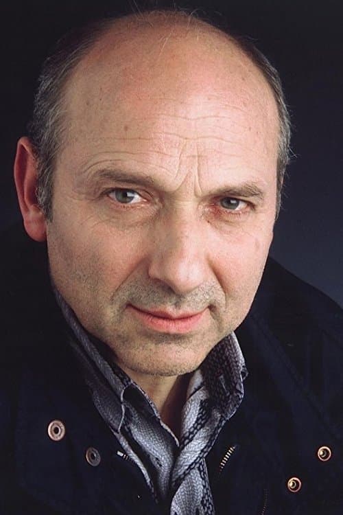 A portrait of José Pinheiro