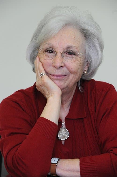 A portrait of Josefina Molina