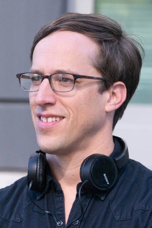 A portrait of Josh Greenbaum