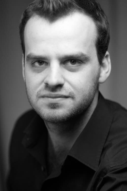 Joshua Higgott photo