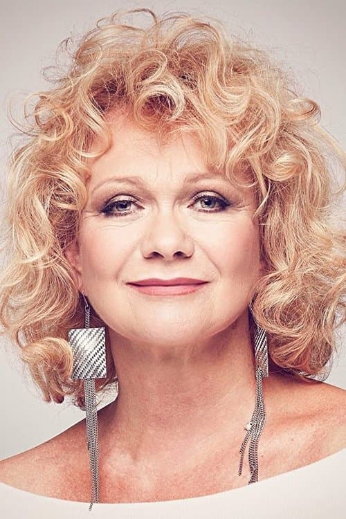 Juli Básti photo