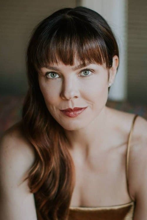 Julia Farrell photo
