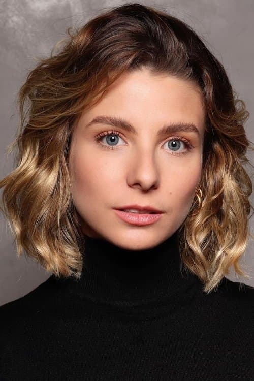 Julia Foti photo