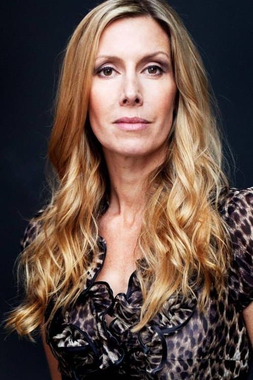 Julia Horvath photo